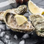 Austern mit Zitrone
