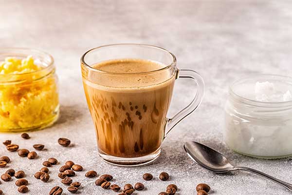 MCT Öl in der Ketogenen Diät MCT Öl in der Ketogenen Diät