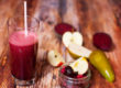 Apfel-Birnen-Smoothie mit Beeren-Mix